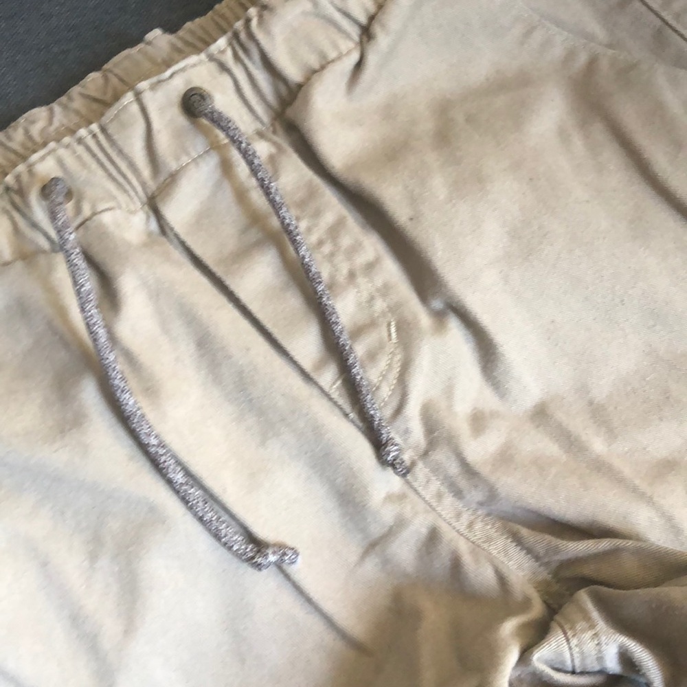 Joggers - Picture 3 of 4